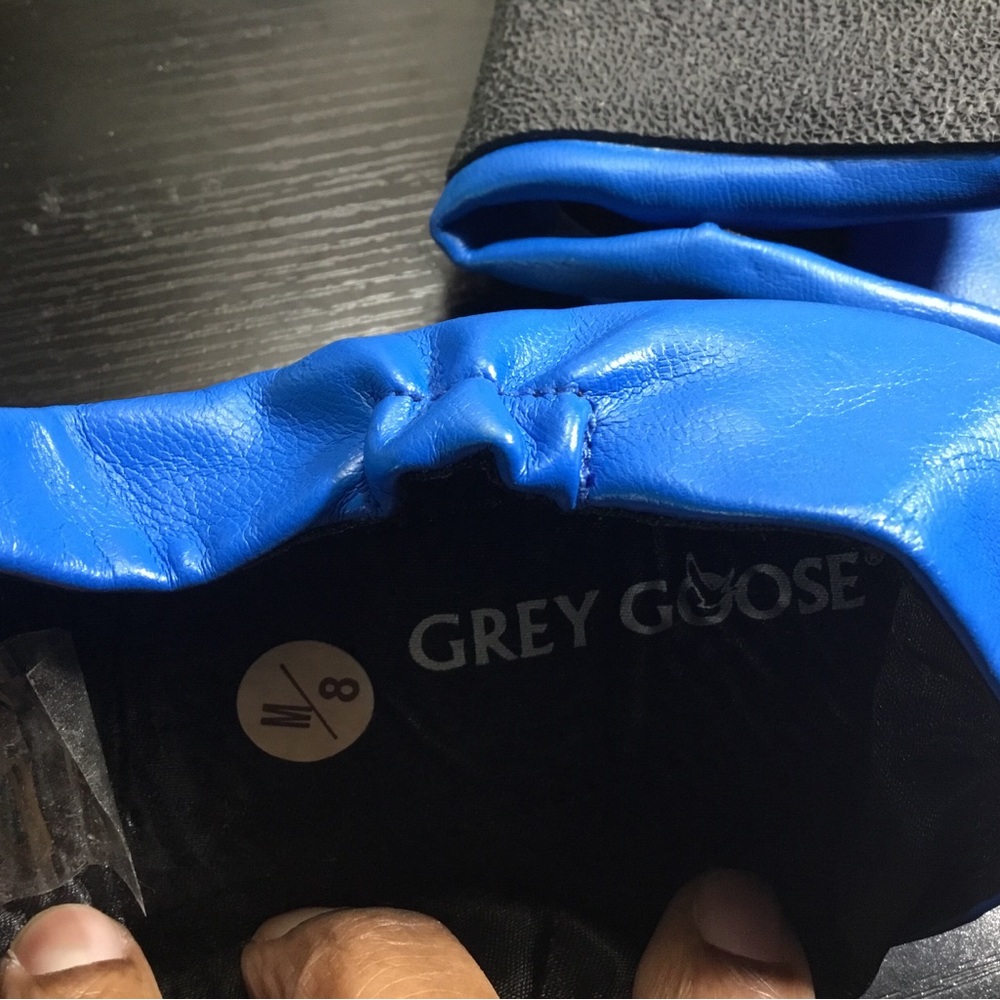 (157) NEW Danskin Grey Goose Blue Ballet Slip-On Slippers Size 8 - Picture 3 of 5